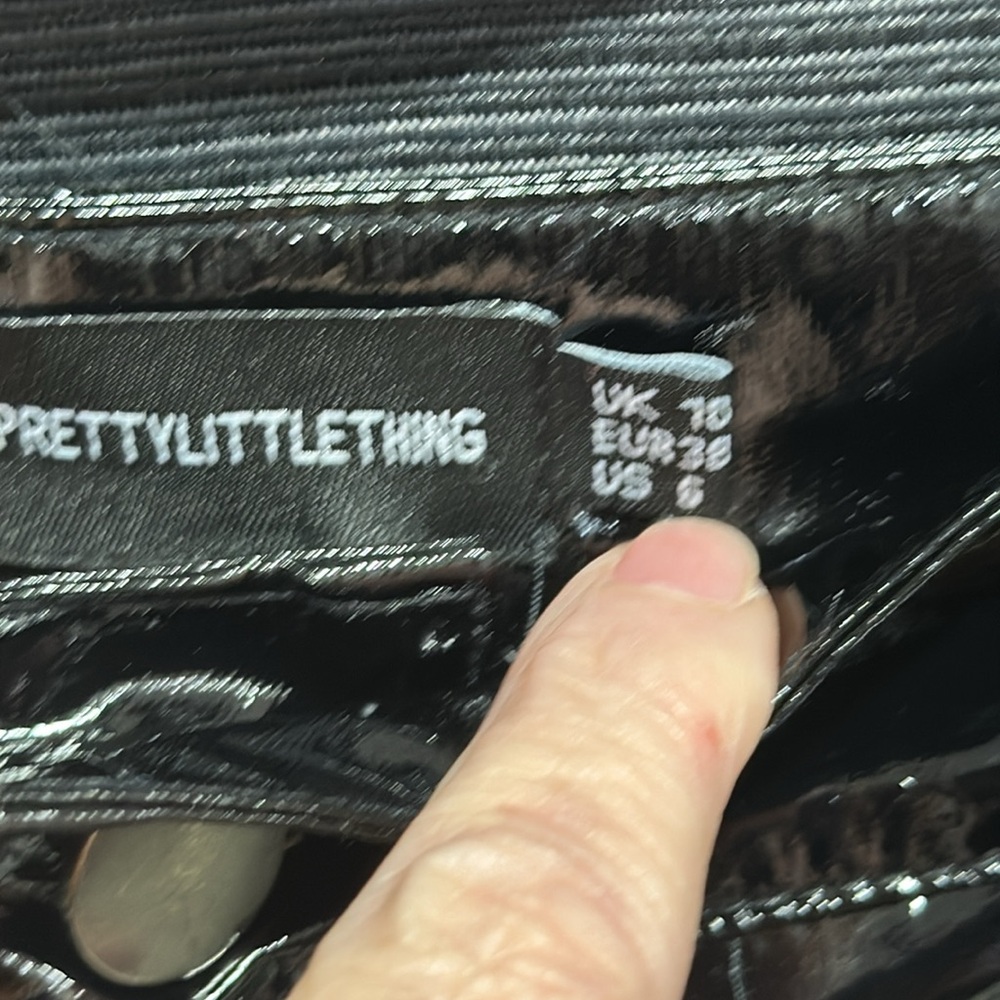 Pretty Little Thing black viscose/polyurethane pants Size 6 / Box 17-23 - Picture 4 of 8